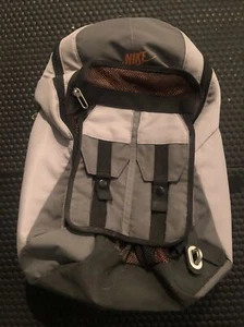 Nike Lock Down Rucksack XL hell dunkelgrau orange Innenfutter schön! - Bild 1 von 2