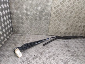VW Caddy 1.6 2016 Front Wiper Arm Pair 2K2955409B 2K2955410B   Ref 278 - Picture 1 of 6
