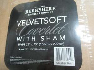 Berkshire Velvet Coverlet Pintuck with Sham Sapphire Blue Twin
