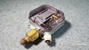 Presostato diferencial Sauter DFC 17B 79 F211 1 bar = 0,1 MPa - Imagen 1 de 8