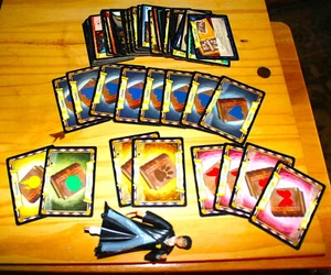 Approx 80 Vintage HARRY POTTER TRADING CARD GAME + Potter figurine game pieceNMT - Picture 1 of 1