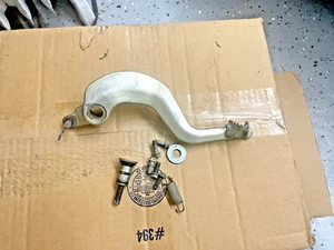 Yamaha YZ400F WR400F YZ426F WR426F YZ125 YZ250F Rear Brake Pedal 1998 1999 2002 - Picture 1 of 5