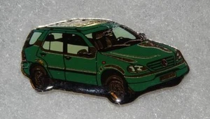 Mercedes-Benz ML 320 grün Pin (P3) - Picture 1 of 1