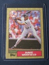 1987 Topps DAVE WINFIELD New York Yankees Baseball Card #770 MINT in toploader!
