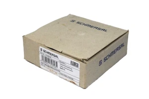 SCHMERSAL AZM 170SK-02/01ZRKA 24VAC/DC MAGNETVERRIEGELUNG 101182754 - Bild 1 von 7