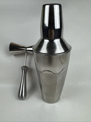 Stainless Steel Martini Cocktail Shaker W/Jigger And Shot Measuring Cup - Image 1 of 4