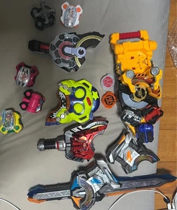 Juego de Juguetes DX Kamen Rider Geats con Cinturón y Caja Excelente Estado - Imagen 1 de 1