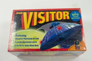 DaMert The Visitor UFO From Beyond 1997 Magnetic Propulsion System Toy - Sealed - Bild 1 von 6