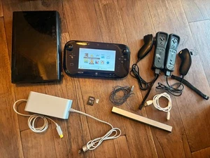 Nintendo Wii U - Konsole Bundle - Komplett mit 128GB Speicherkarte (+ Spiele) - Bild 1 von 16