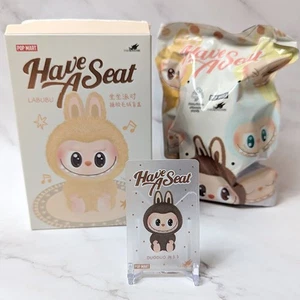 DUODUO (Secreto) - Labu LOS MONSTRUOS - Tener un asiento de vinilo de peluche de POPMART - Imagen 1 de 2