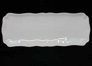 CASAFINA BISTRO CREAM / LINEN RECTANGULAR TRAY - 17 1/2" x 6 3/4" 1011H - Picture 1 of 3