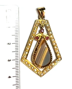 Beautiful St.Silver Gold Plated Pendant Studded with Tiger's Eye, Ruby & Pearls - Picture 1 of 7