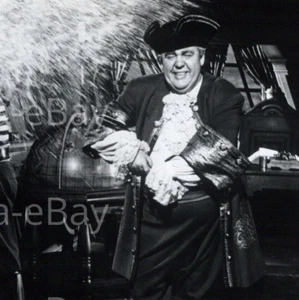 1952 Bud Abbott And Lou Costello Meet Captain Kidd Charles Laughton Photo #14 - Picture 1 of 3