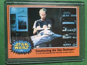 1977 Topps Star Wars  #322 Constructing the Star Destroyer - Picture 1 of 2
