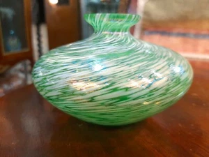 Vintage Murano Glas grün-weiß Wirbel Vase - Bild 1 von 8