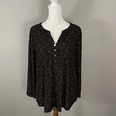 Camisa Henley Anne Klein Tejida Top Talla L Para Mujer Negra Borgoña Estampado Dorado Botones Foto 1 de 4