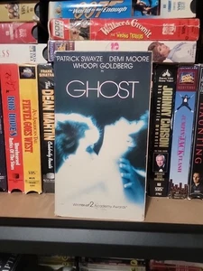 Ghost (VHS) 1990 Patrick Swayze, Demi Moore, Whoopi Goldberg TESTED - Imagen 1 de 2