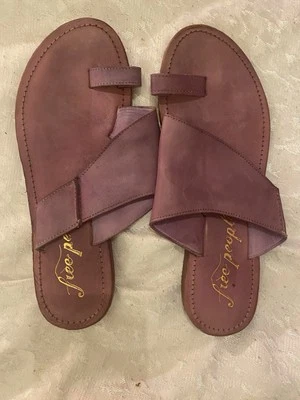 Sandalias Free People moradas H, estilo tobogán  Foto 1 de 4