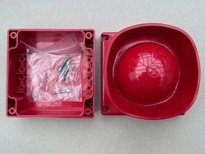 £70 + MwSt (UK) , Apollo 55000-274 APO XP95 wetterfest Freiflächen-Rot-Sound - Bild 1 von 6
