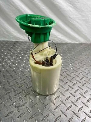 07-15 MINI COOPER S R55-R57 CONJUNTO DE BOMBA DE COMBUSTÍVEL 2752308 - Imagem 1 de 4