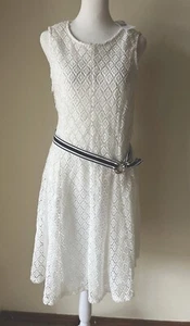 NWT Medium White Taylor For A Pea In The Pod Sleeveless Maternity Dress - Picture 1 of 3