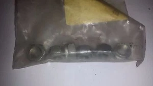 6 GENUINE MASSEY FERGUSON NUTS 376447X1 - Picture 1 of 1