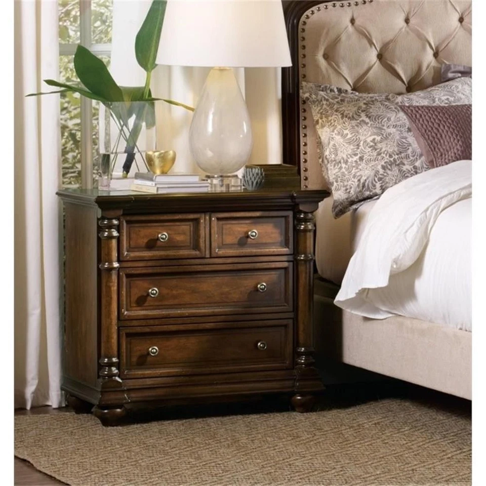 Hooker Leesburg Nightstand in Cherry - 5381-90016