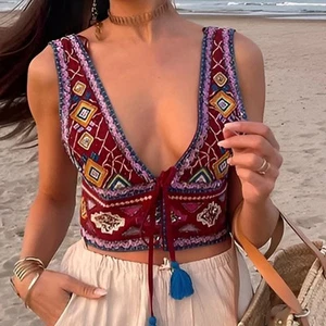 NWT REVOLVE & FREE PEOPLE lovers COMMENSE boho plunging cropped top S - Picture 1 of 9