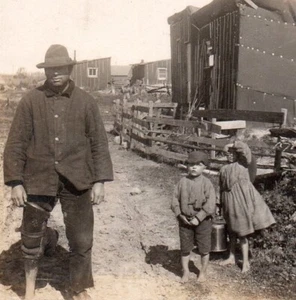 Vue stéréo Tirage Albuminé " Mineur et ses enfants" Pestalozzi circa 1900 - Bild 1 von 2