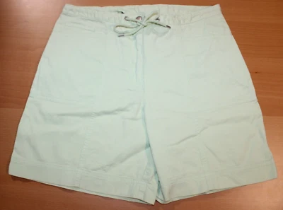 Women Jones New York Signature Drawstring Bermuda Shorts Sz: 10 Green Pockets - Image 1 of 4