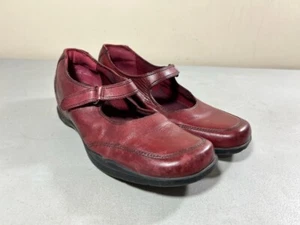 Kenneth Cole Reaction women's burgundy hook & loop mary jane flats size 6.5 - Picture 1 of 3