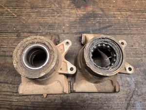 2008 - 2014 Polaris RZR 800s 800 S Rear Left Right Spindle Knuckle Hub - Picture 1 of 2