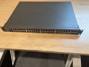 Netgear PRO Safe Gs752tp - Picture 1 of 8
