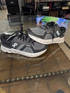 On Running Cloudrunner Schuhe Herren Größe 11,5 schwarz weiß Helion Swiss Engineering - Bild 1 von 18