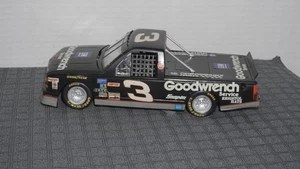 Camión de carreras Chevy Revell Goodwrench 3 Jay Sauter kit modelo 1:24 depósito de chatarra completo - Imagen 1 de 9