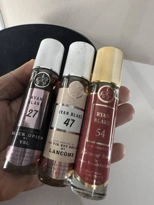 Mini Parfume For Women it’s one for the price - Image 1 of 3