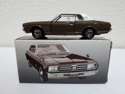 (New) Tomica - Nissan Gloria Made In Japan - Image 1 of 4