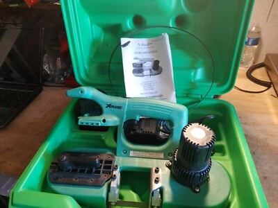 Ленточная пила Stout XBand STX-250 18 В - Изображение 1 из 4