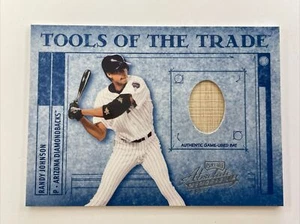 Randy Johnson 2003 Absolute Memorabilia Tools of the Trade Juego Usado Bat 31/250 - Imagen 1 de 7