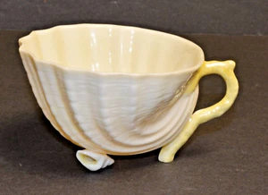 BELLEEK Fine Parian China 7th Mark Ireland NEPTUNE YELLOW Footed Cup Shell Feet - Picture 1 of 4