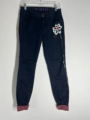 Pantalones informales para mujer Desigual Brgida talla 28 Foto 1 de 4