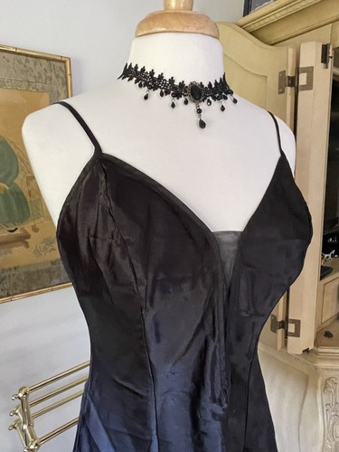 UNDERCOVER Camicia da notte Victoria’s Secret vintage etichetta oro slip Y2K abito nero setoso taglia M