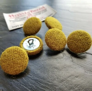 Green Harris Tweed Pure Wool Hand Covered Buttons 19, 23, 25 or 31mm - Picture 1 of 16