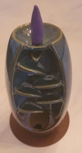 Ceramic Backflow Incense Burner with incense cones & sticks, mat & pickup tool - Picture 1 of 2
