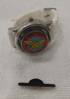 TM & DC Comics Wonder Woman Watch Accutime /White Silicone Band / JAPAN MOVEMENT - Image 1 of 4