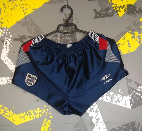 England Shorts Size SMALL Vintage Retro ig93 Cover