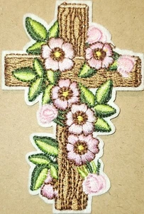 Christliches Kreuz bestickt Bügelbild Patch Holz Blumen Kruzifix - Bild 1 von 1
