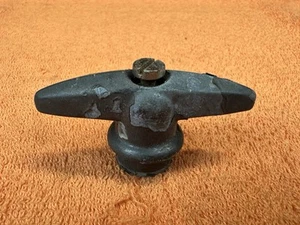 Vintage 1936 FORD Windshield CRANK OUT HANDLE Old Auto Part - Foto 1 di 17