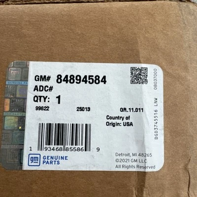 2016-25 Chevrolet Malibu Lt rear quarter glass 84894584 OE NEW - Image 1 of 4