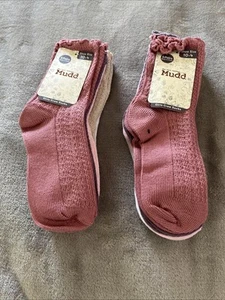 Girl socks Crew Socks 2 pack of 5 Shoe Size 10-4 New With Tags. A140 - Picture 1 of 4